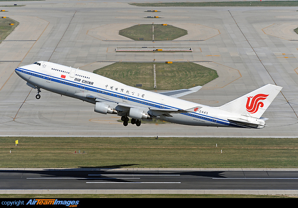 Boeing 747-4J6 (B-2443) Aircraft Pictures & Photos - AirTeamImages.com