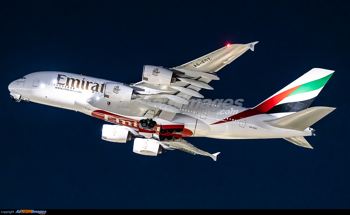 airbus-a380-861-large-preview-airteamimages