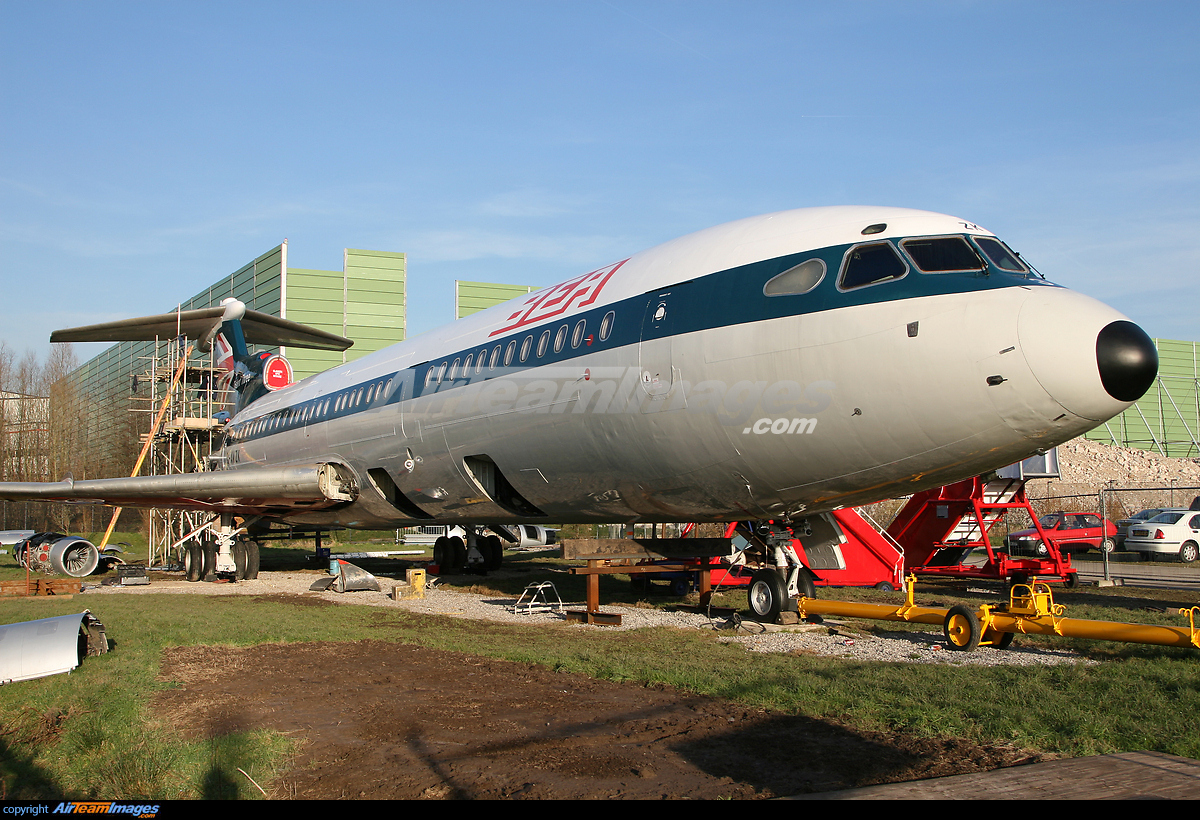 Hawker Siddeley Trident 3B - Large Preview - AirTeamImages.com