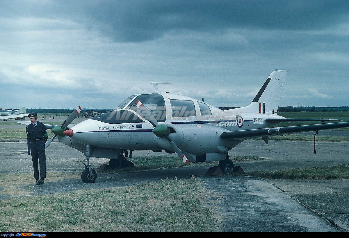 Beagle B.206 Basset - Large Preview - AirTeamImages.com