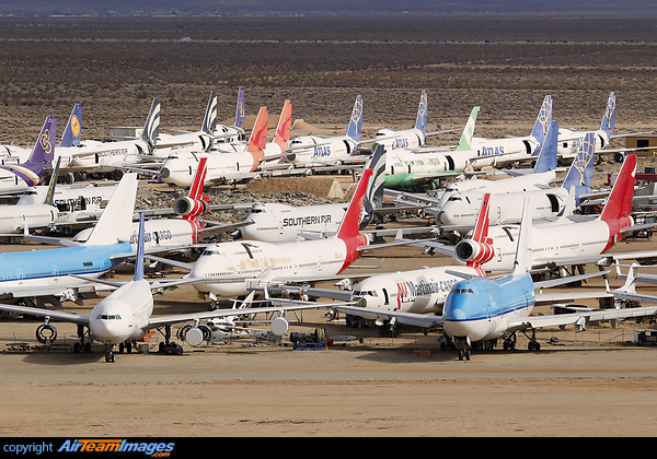 Mojave Aircraft Scrapping - AirTeamImages.com