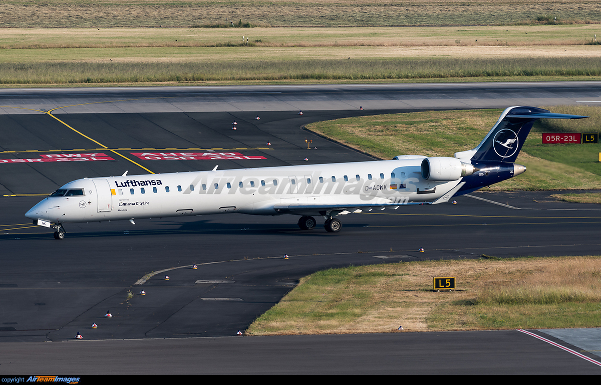 Bombardier CRJ-900 NextGen - Large Preview - AirTeamImages.com