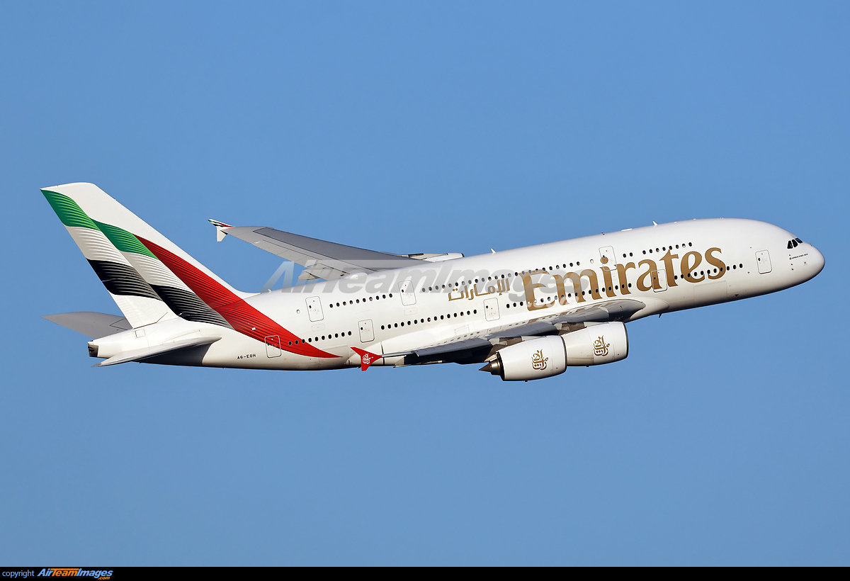 Airbus A380-861 - Large Preview - AirTeamImages.com