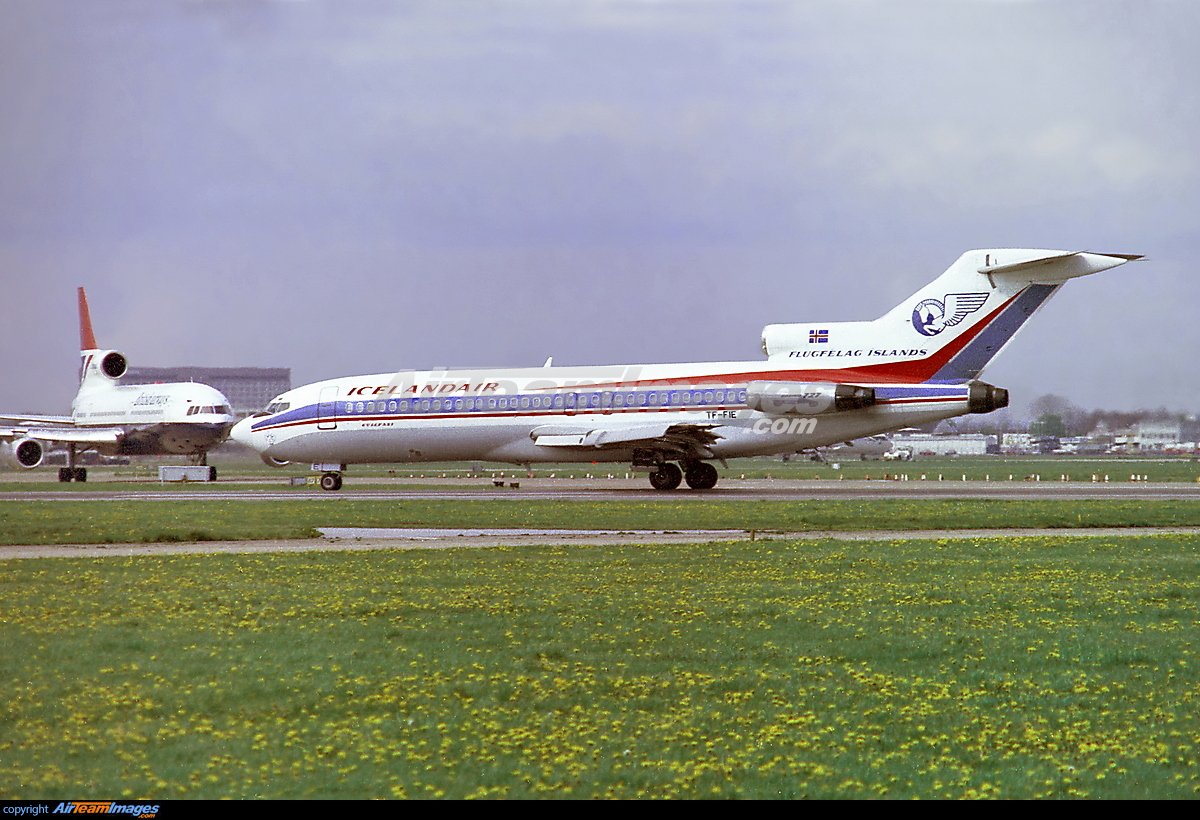 Boeing 727-108C - Large Preview - AirTeamImages.com