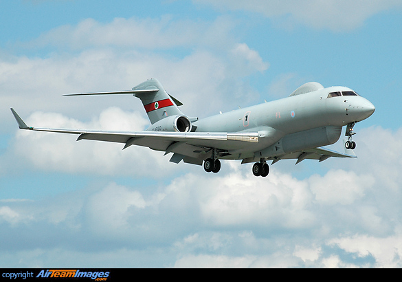 Bombardier Sentinel R1 ASTOR (ZJ690) Aircraft Pictures & Photos ...