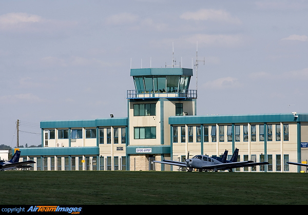 Oxford - Kidlington Airport - AirTeamImages.com