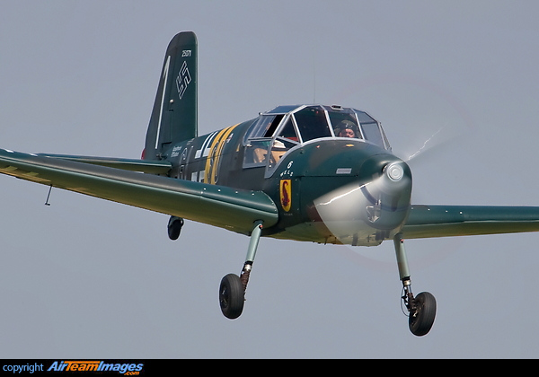 Bücker Bu 181 Bestmann —