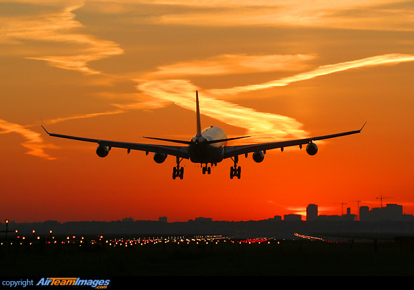 Airbus A340-313 (B-HXD) Aircraft Pictures & Photos - AirTeamImages.com