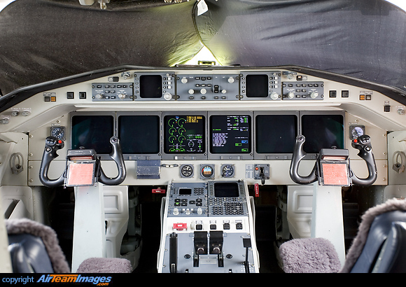 Saab 2000 (N168GC) Aircraft Pictures & Photos - AirTeamImages.com