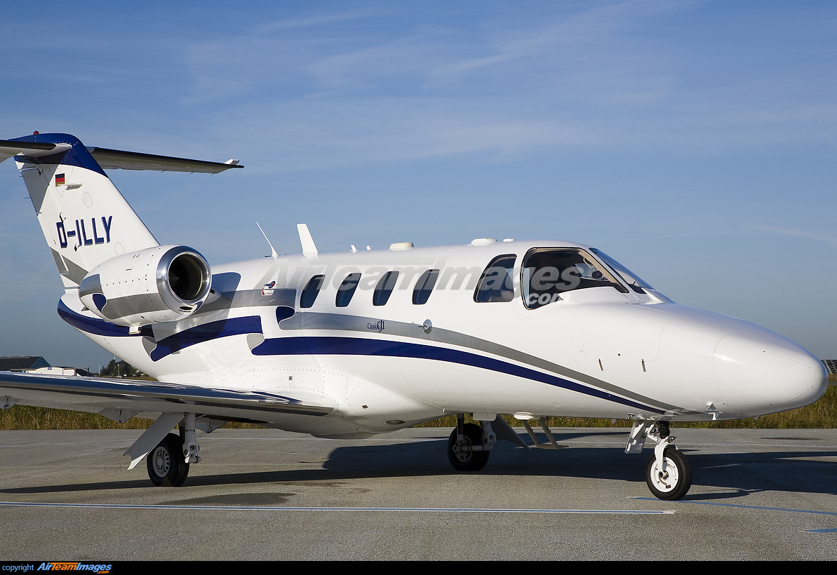 Cessna 525 CitationJet CJ1 - Large Preview - AirTeamImages.com