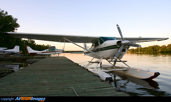 Cessna 185 Skywagon (C-FRFE) Aircraft Pictures & Photos - AirTeamImages.com