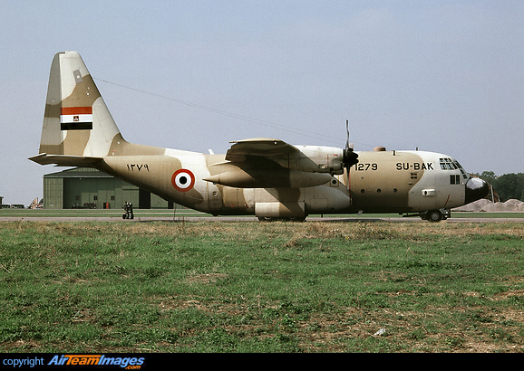 Lockheed C-130H Hercules (SU-BAK) Aircraft Pictures & Photos ...