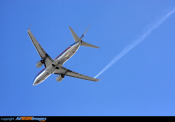 Boeing - 737 (N927AN) Aircraft Pictures & Photos - AirTeamImages.com