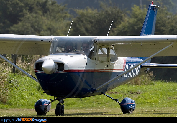 Reims FR172G Reims Rocket (G-AYJW) Aircraft Pictures & Photos ...