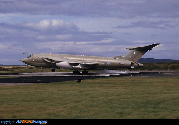 Handley Page HP-80 Victor K2 (XL188) Aircraft Pictures & Photos ...