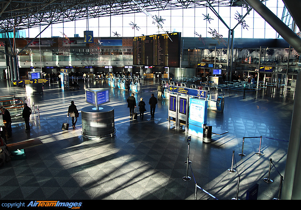 Helsinki - Vantaa Airport - AirTeamImages.com