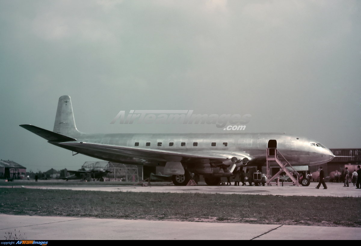 de Havilland Comet Prototype - Large Preview - AirTeamImages.com