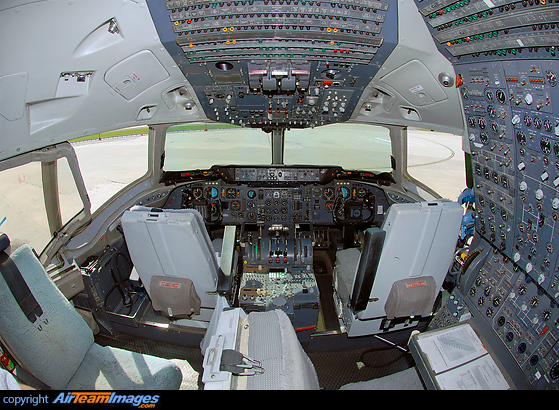 McDonnell Douglas DC-10-30 (N810AX) Aircraft Pictures & Photos ...