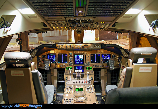 Boeing 747-47UF/SCD (N499MC) Aircraft Pictures & Photos - AirTeamImages.com