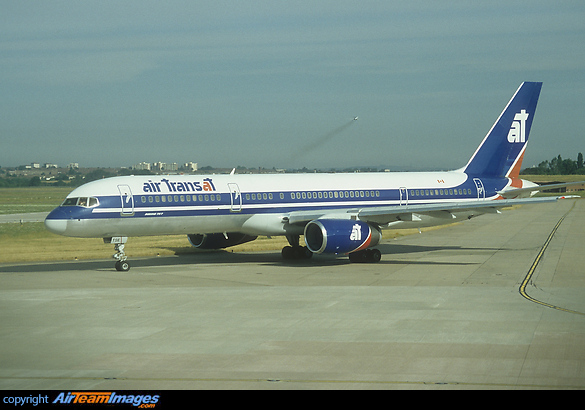 Boeing 757-23A (C-GTSE) Aircraft Pictures & Photos - AirTeamImages.com