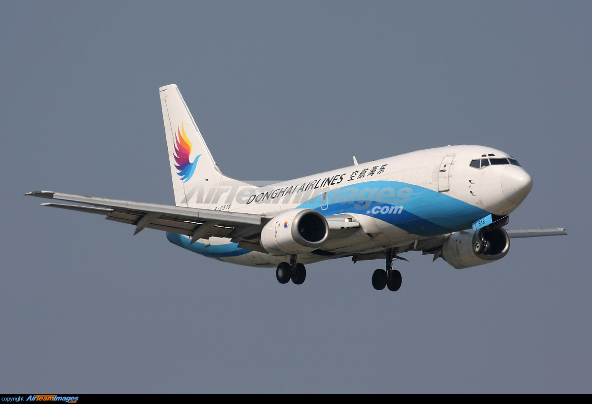 Boeing - 737 -300F - Large Preview - AirTeamImages.com