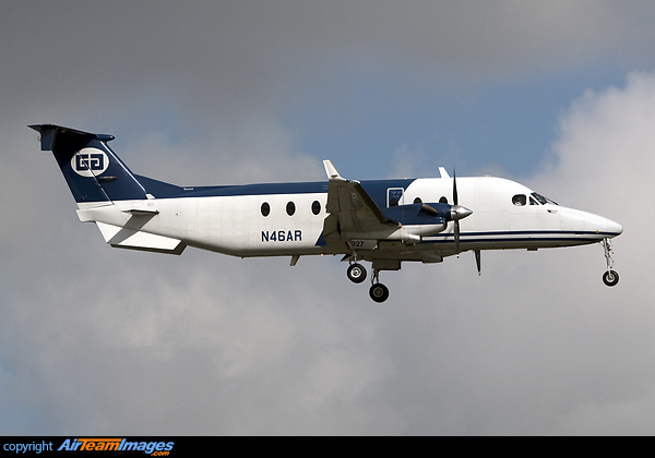 Beech 1900D (N46AR) Aircraft Pictures & Photos - AirTeamImages.com