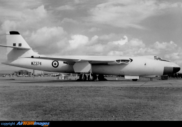 Vickers Valiant BK.1 (WZ374) Aircraft Pictures & Photos - AirTeamImages.com